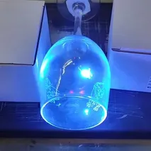 الوسم والنقش بالليزر على زجاجات وأكواب المشروبات