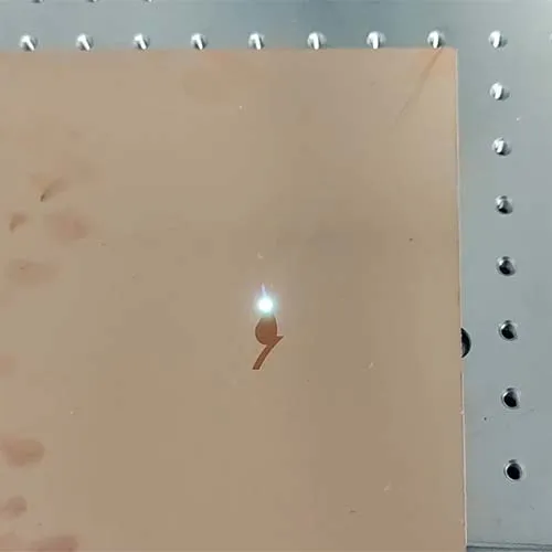 النقش بالليزر لأشكال الورد
