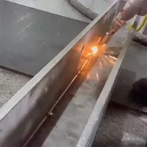 اللحام بالليزر لألواح الالومنيوم 