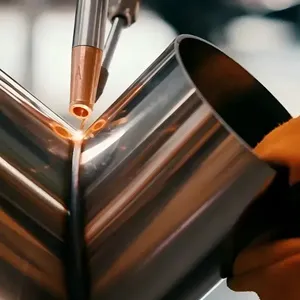 اللحام بالليزر لأنبوب دائري من ستانلس ستيل   