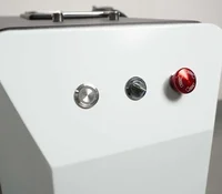 ماكينة تنظيف بالليزر النبضي عالي الدقة