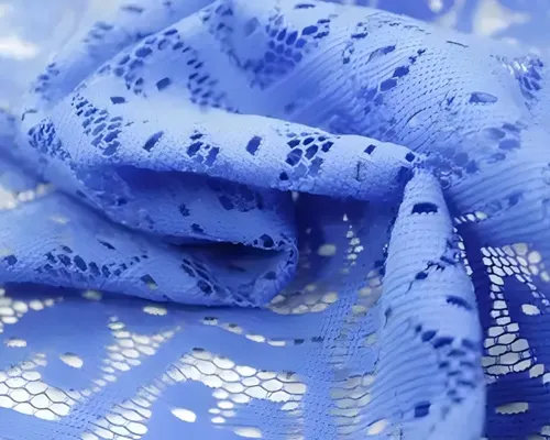 قطع القماش بالليزر